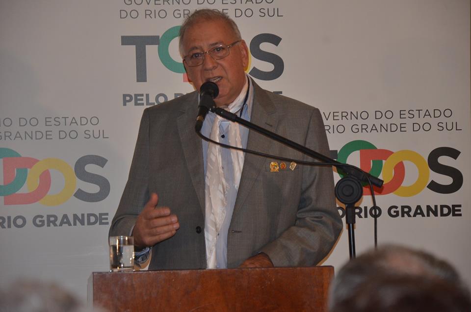 Presidente Mello fala dos 32 anos da Confederação Brasileira da Tradição Gaúcha